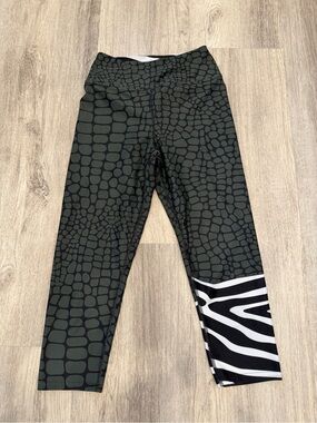 Loony Legs London Small Crocodile Zebra Print Capri Leggings